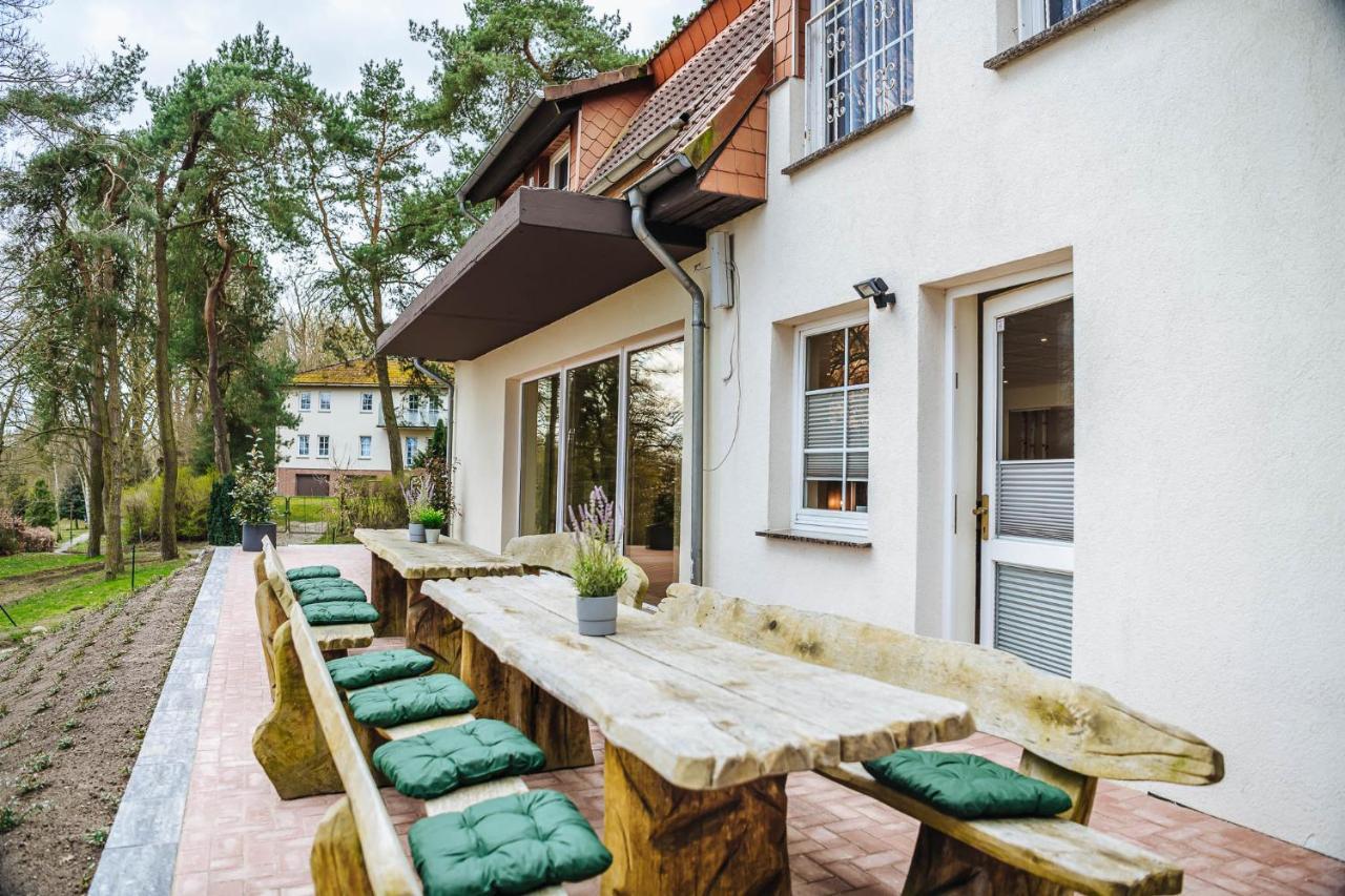 Xxl Ferienhaus Goldberger See - Sauna - 16 Personen Exterior photo
