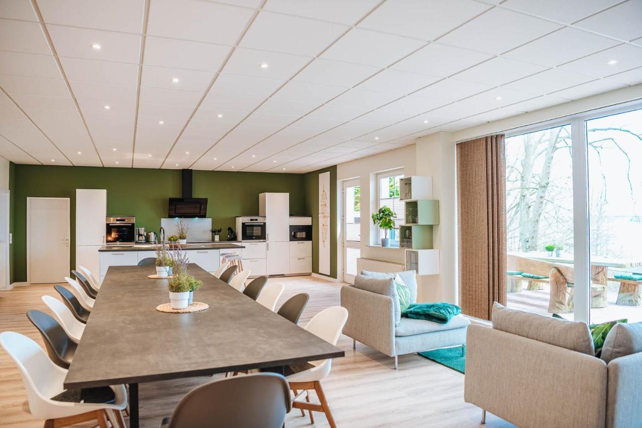Xxl Ferienhaus Goldberger See - Sauna - 16 Personen Exterior photo
